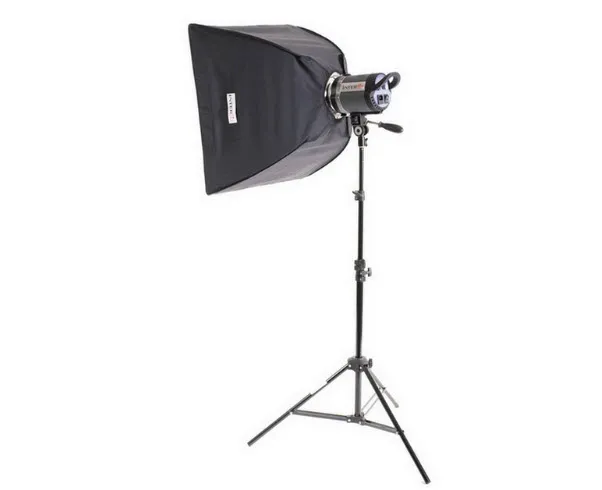 Softbox thường được sử dụng trong studio