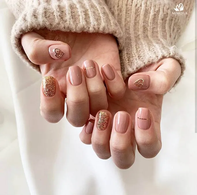 Mẫu nail chụp ảnh cưới