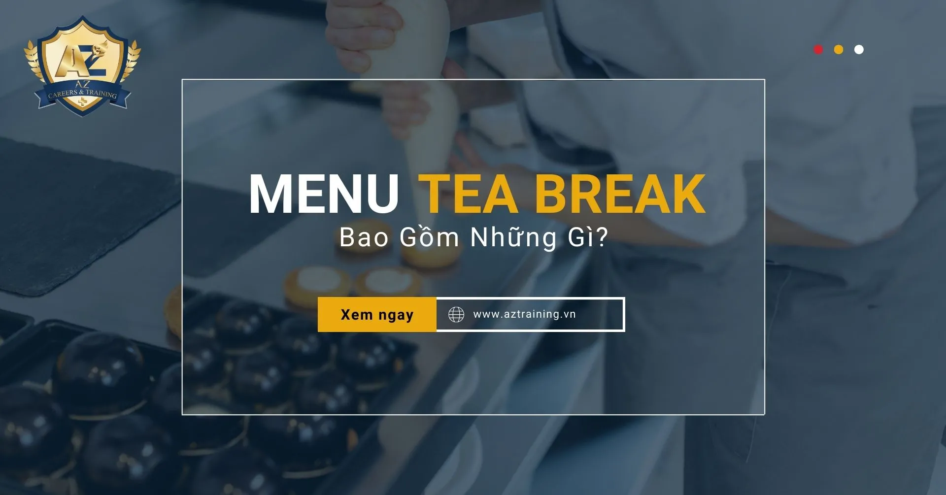 Alt: Bàn tiệc teabreak với nhiều loại bánh và đồ uống