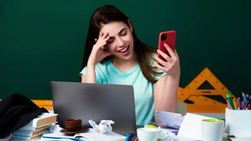 Điểm yếu của Bảo Bình: Dễ mất tập trung trong công việc