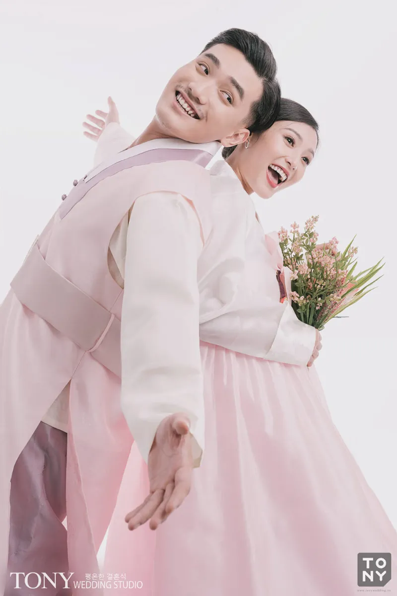 Chụp ảnh cưới đồ Hanbok