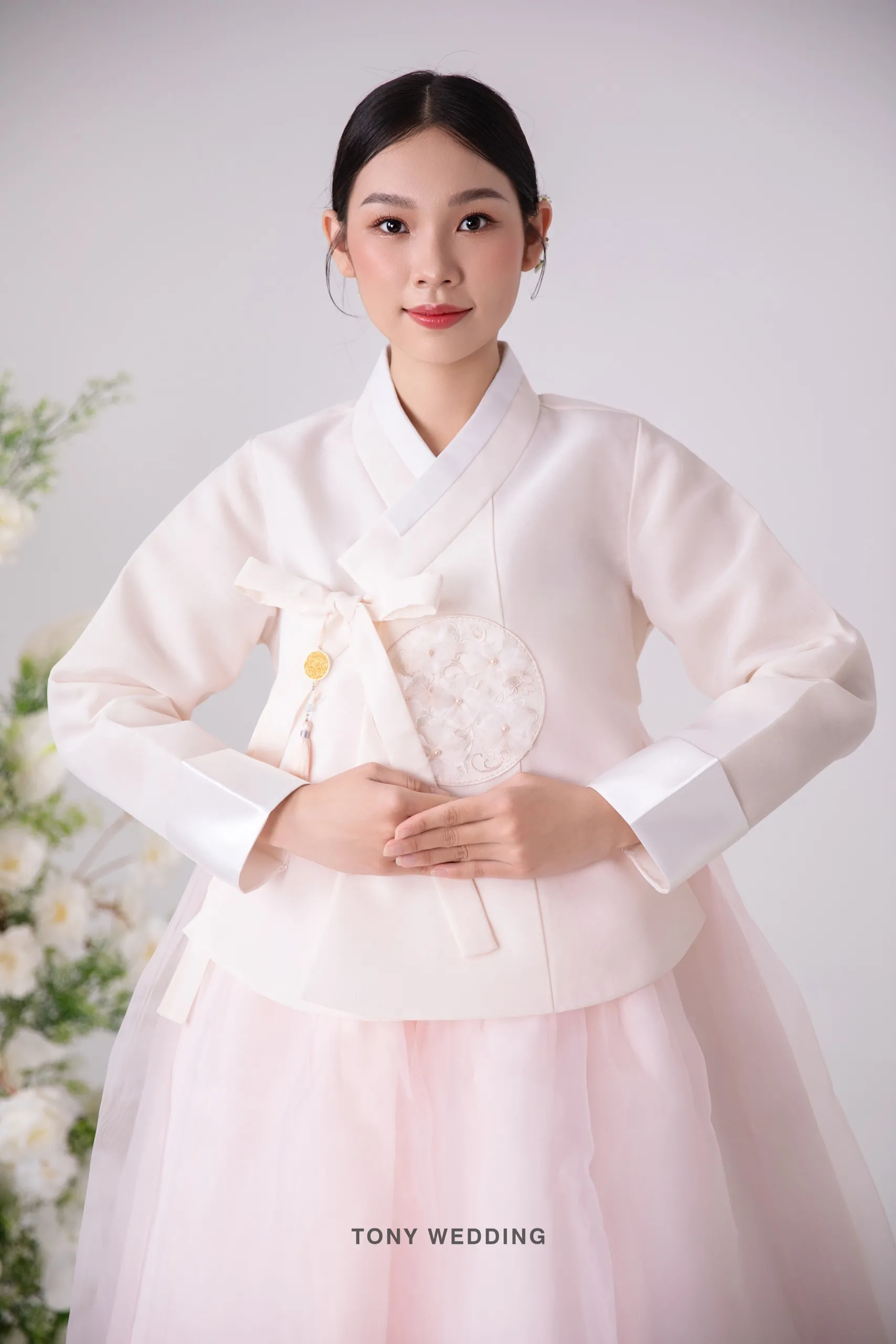 Tóc rẽ ngôi giữa