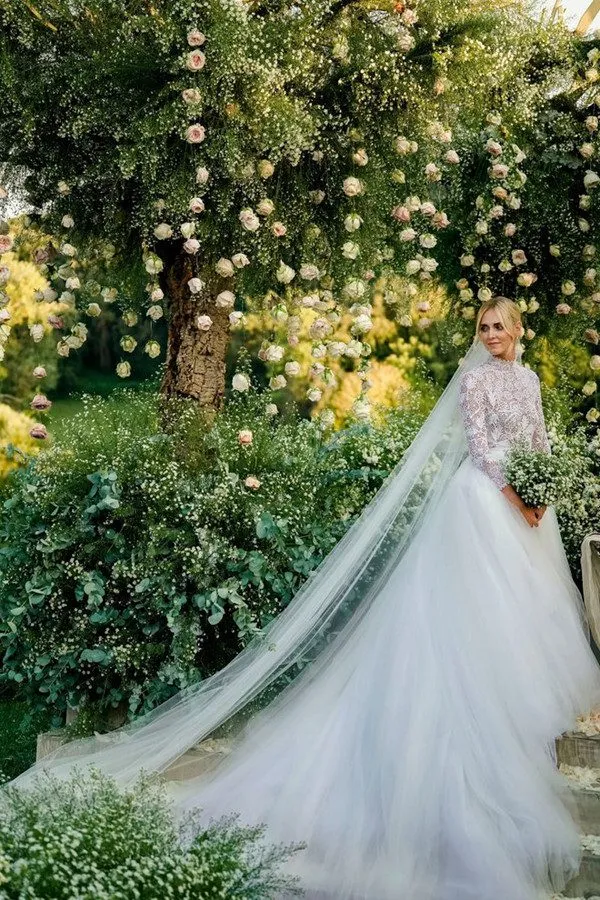 Váy cưới Chiara Ferragni